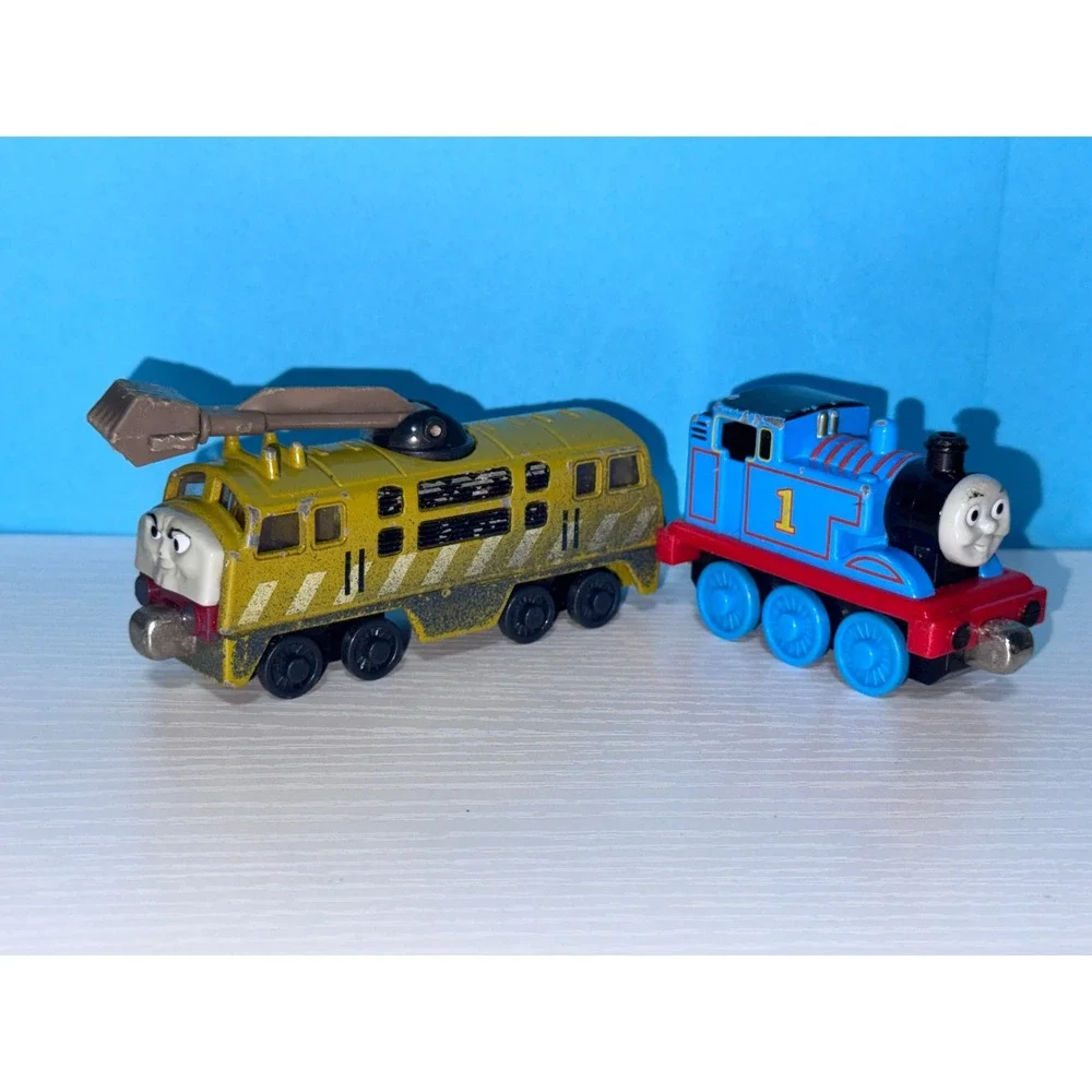 Thomas & Friends Take-n-Play Thomas and Diesel 10 Die-Cast Metal Train Lot